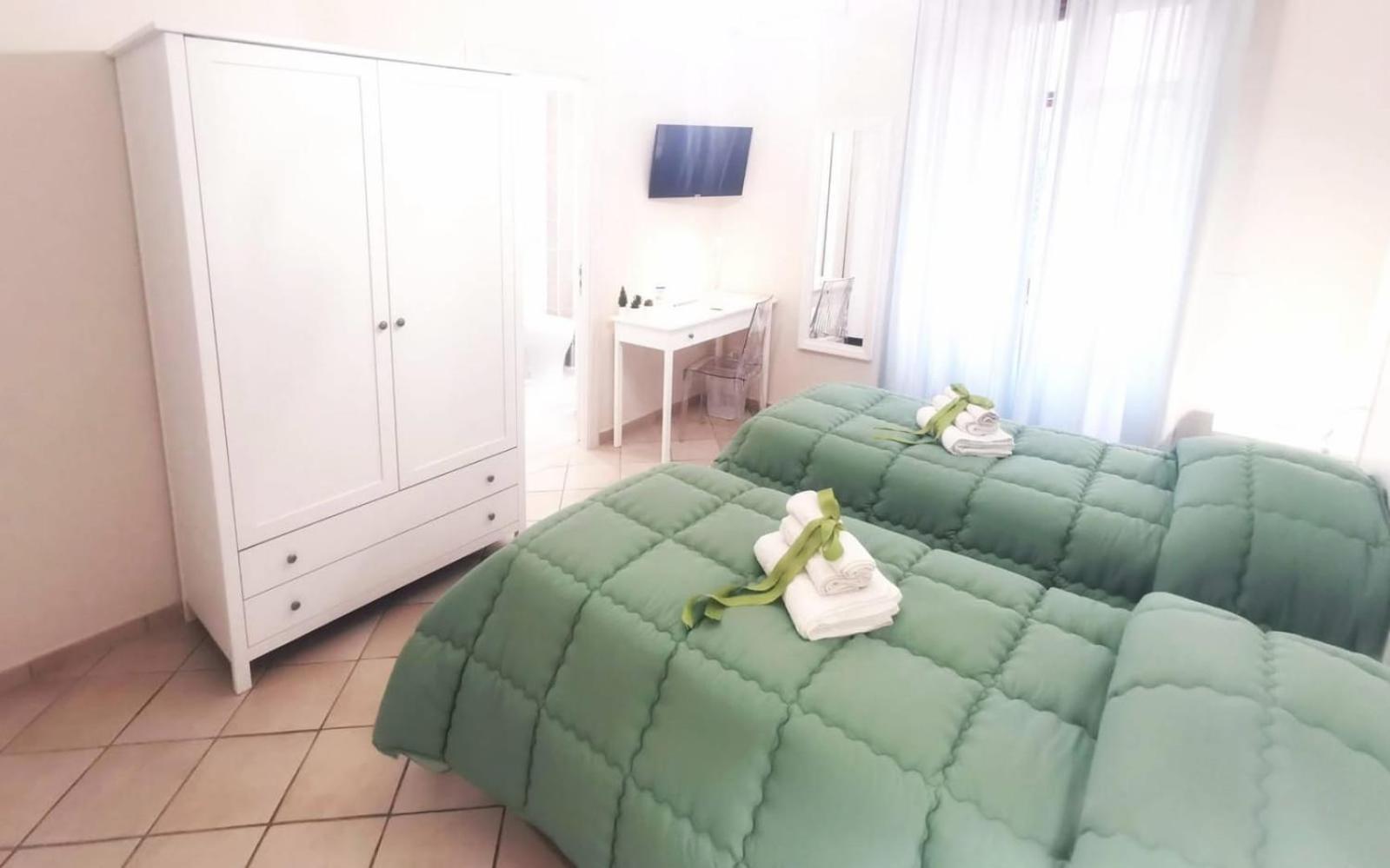 I Pini B&B Recale Экстерьер фото